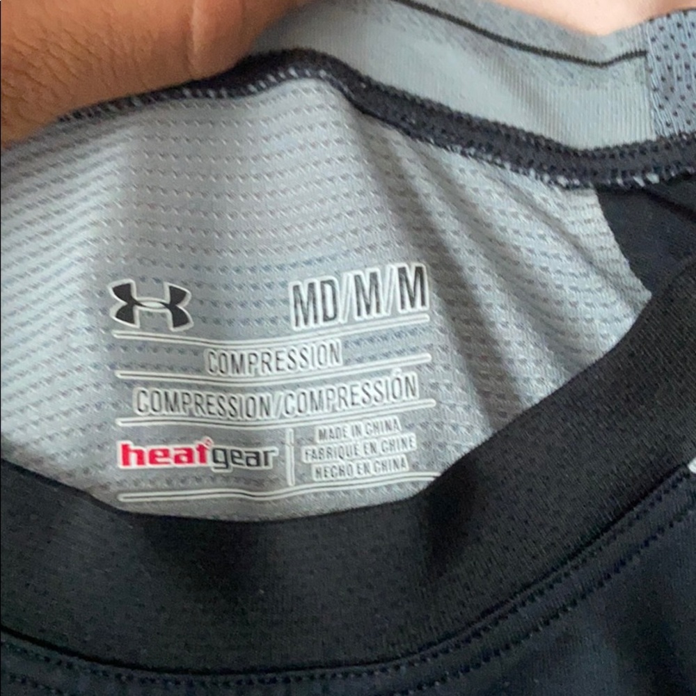 Under Armour Compression Tee - Picture 2 of 3
